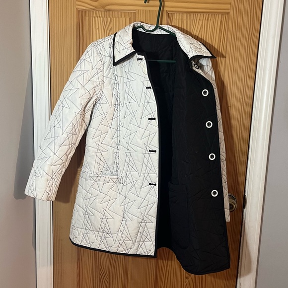 Vintage Black And White Quilted Women's Reversible Coat - Picture 3 of 16